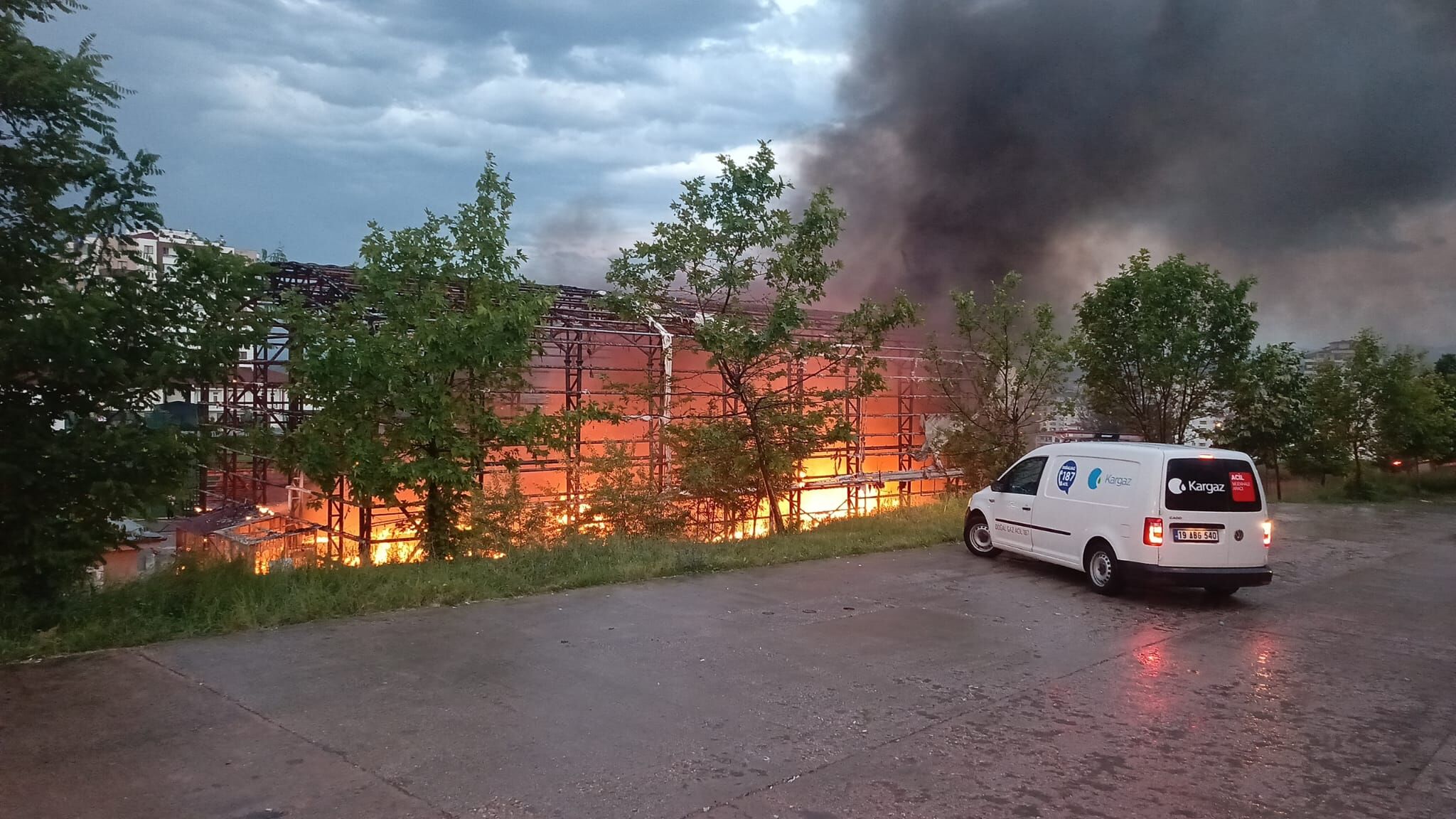 Kuzeykent'ten Dumanlar Yükseliyor! (2)