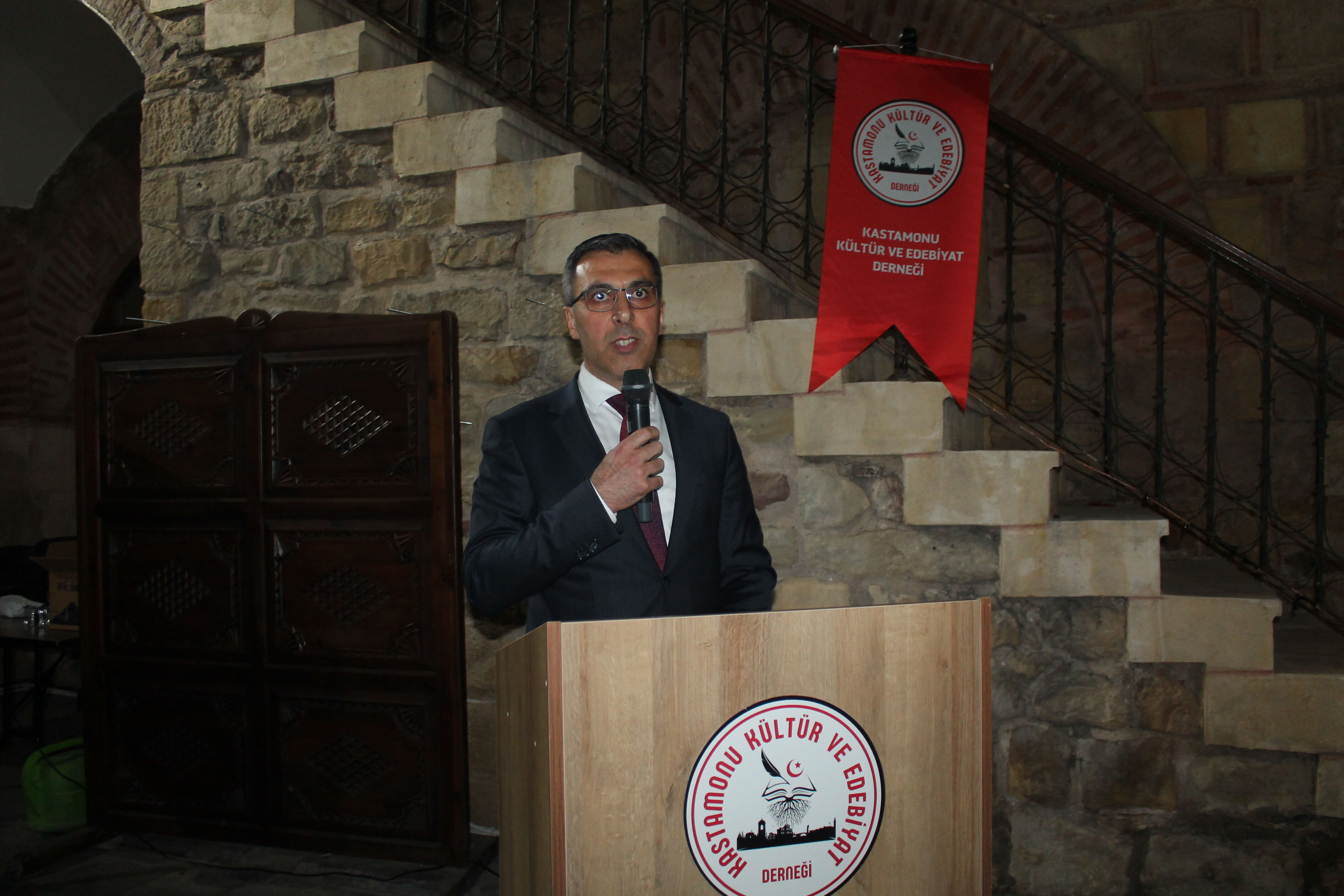 Mi̇ne Özgür Köşe (6).Jpg