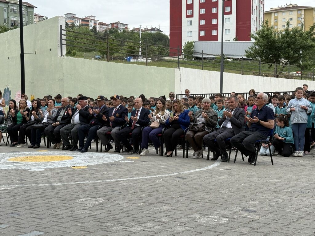 Şehit Uğur Yıldız, Adını Taşıyan Okulda Dualarla Anıldı (3)