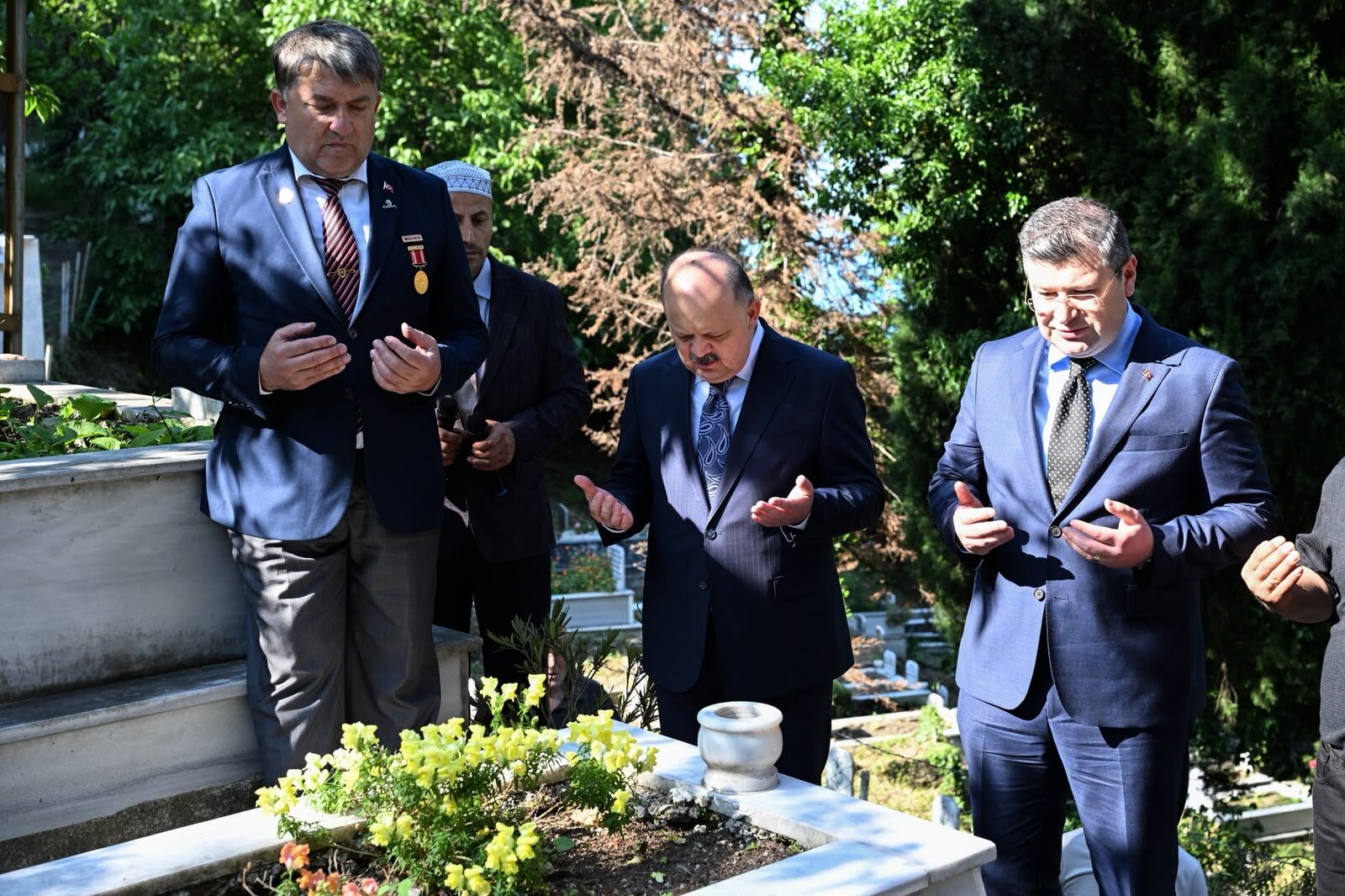 Vali Dallı Gazi Ve Sehit Ailelerini Uuntmadı (1)