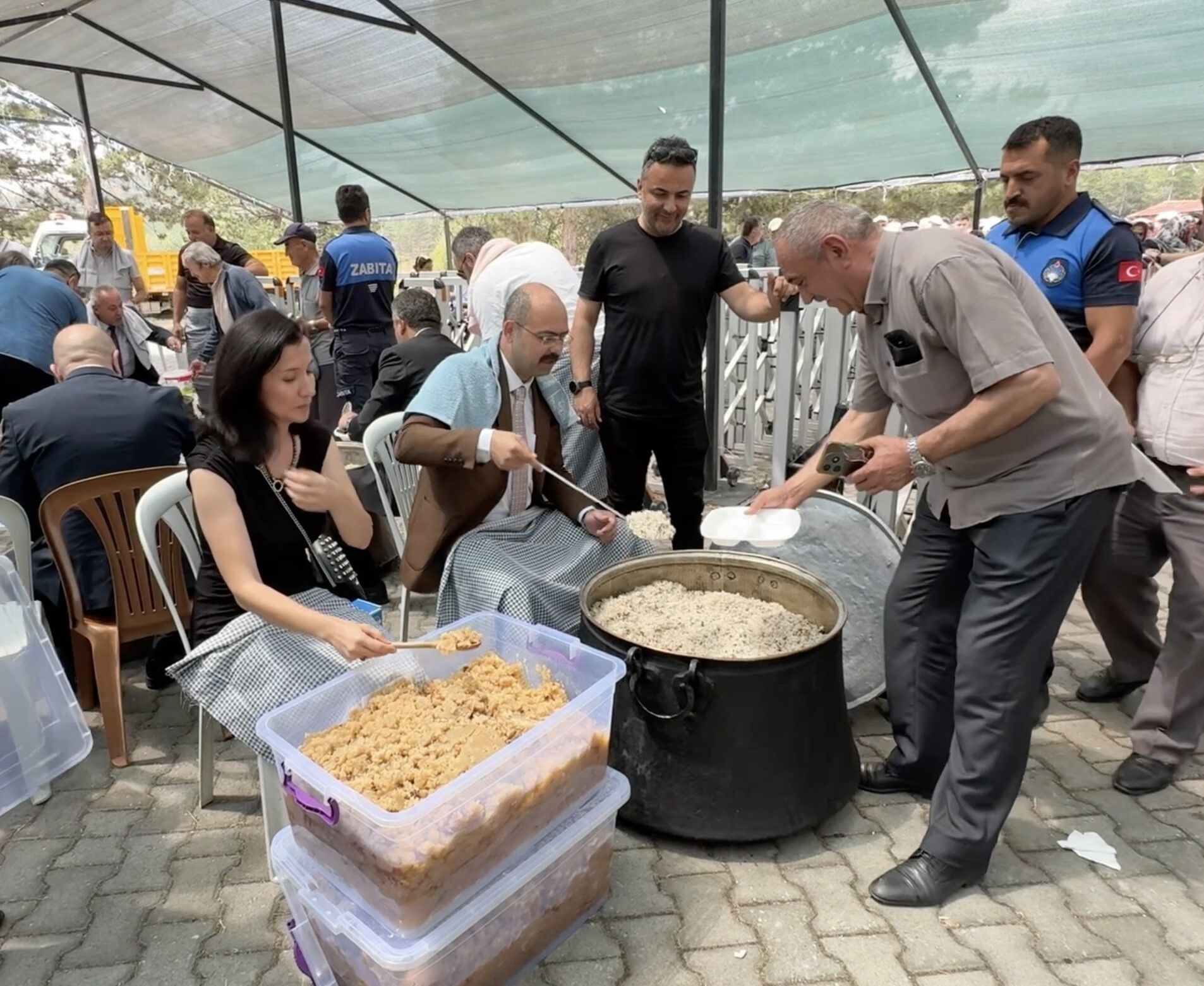 Başkan Kavaklıgil Makam Aracını Sünnet Çocuklarına Tahsis Etti (2)