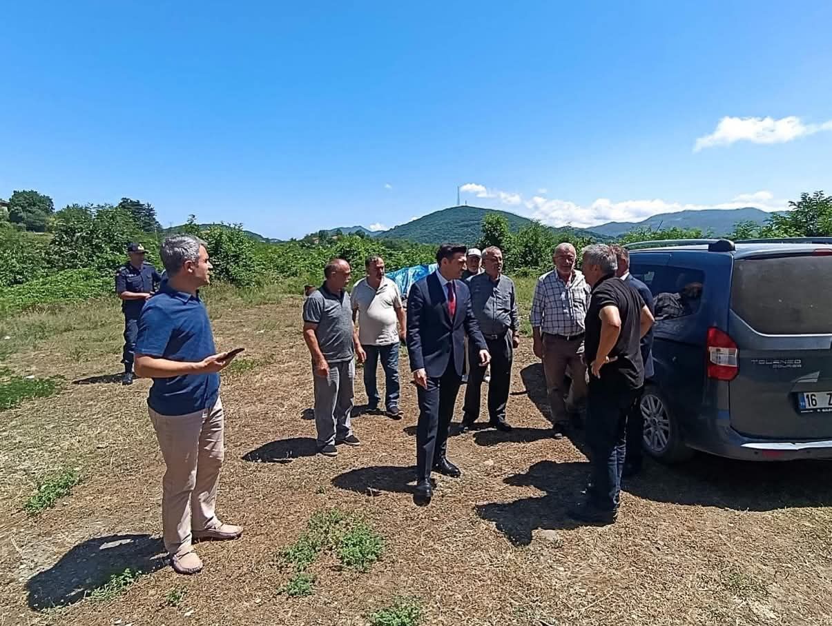 Cide Kaymakamı Atalık Sahaya Indi, Köylülerin Taleplerini Dinledi (4)