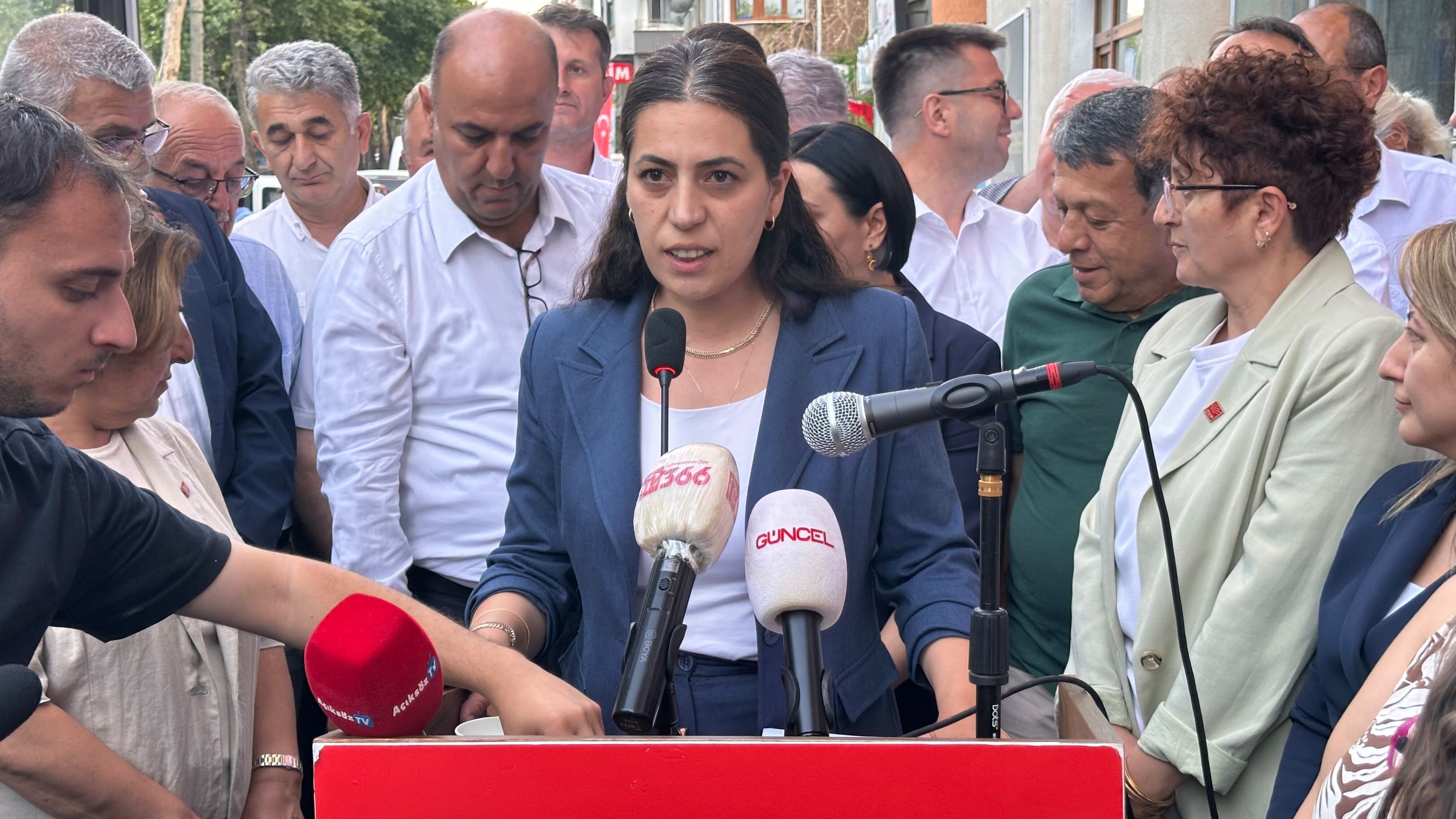 Damla Yılmaz Ozcan-1