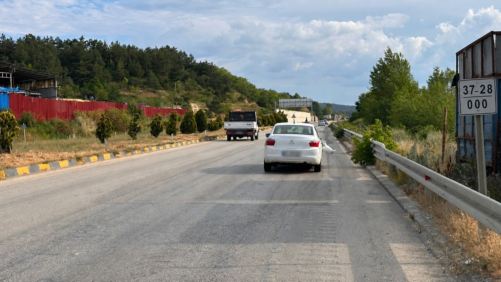 Dogu Cevre Yolu Kaza 2-1