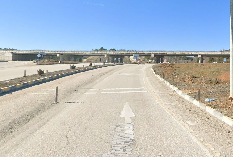 Kastamonu'da Ölümle Burun Buruna Bırakan Yol! (2)