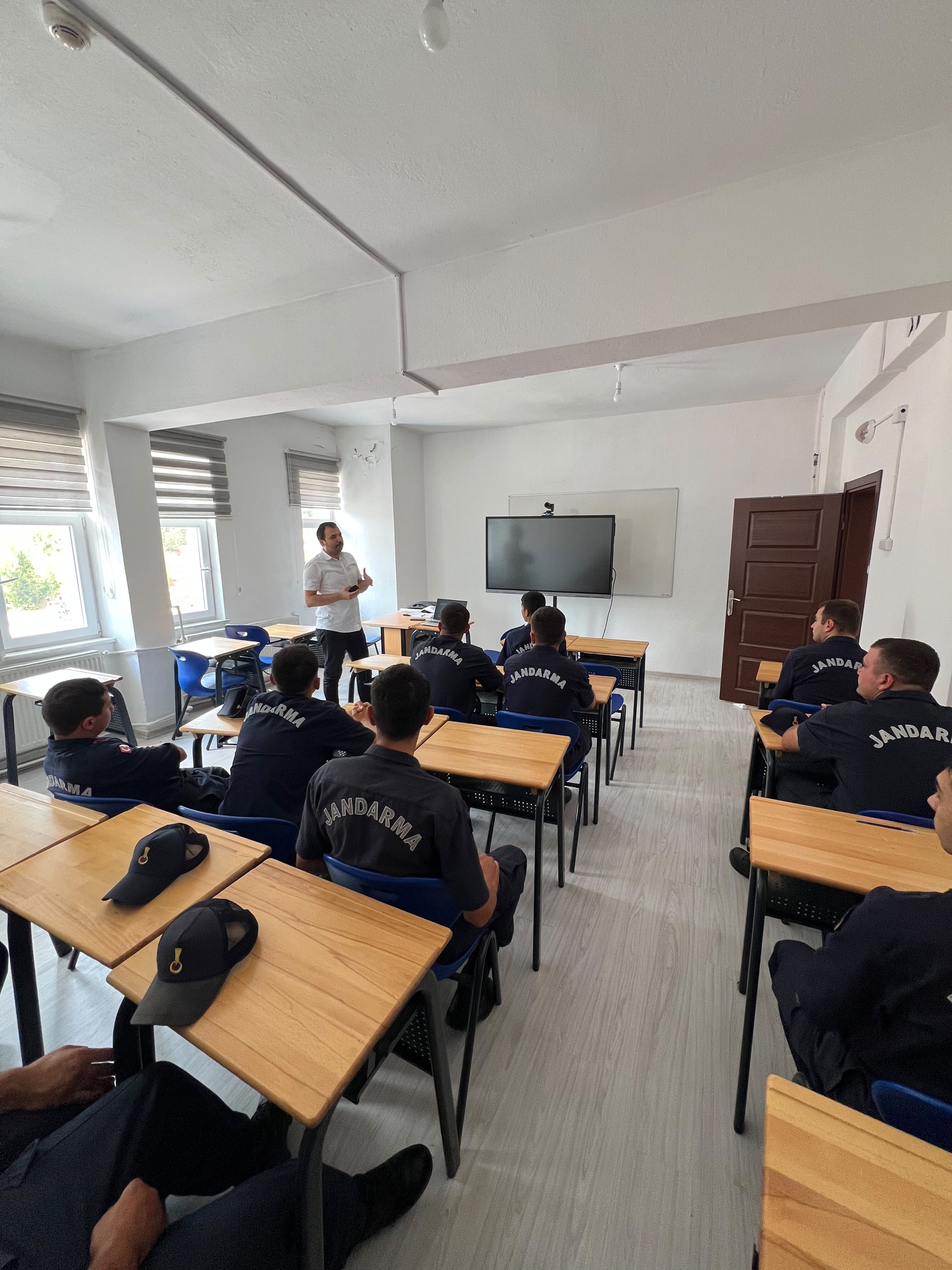 Kastamonu'da Yukumlu Erlere Egitim Verildi (1)