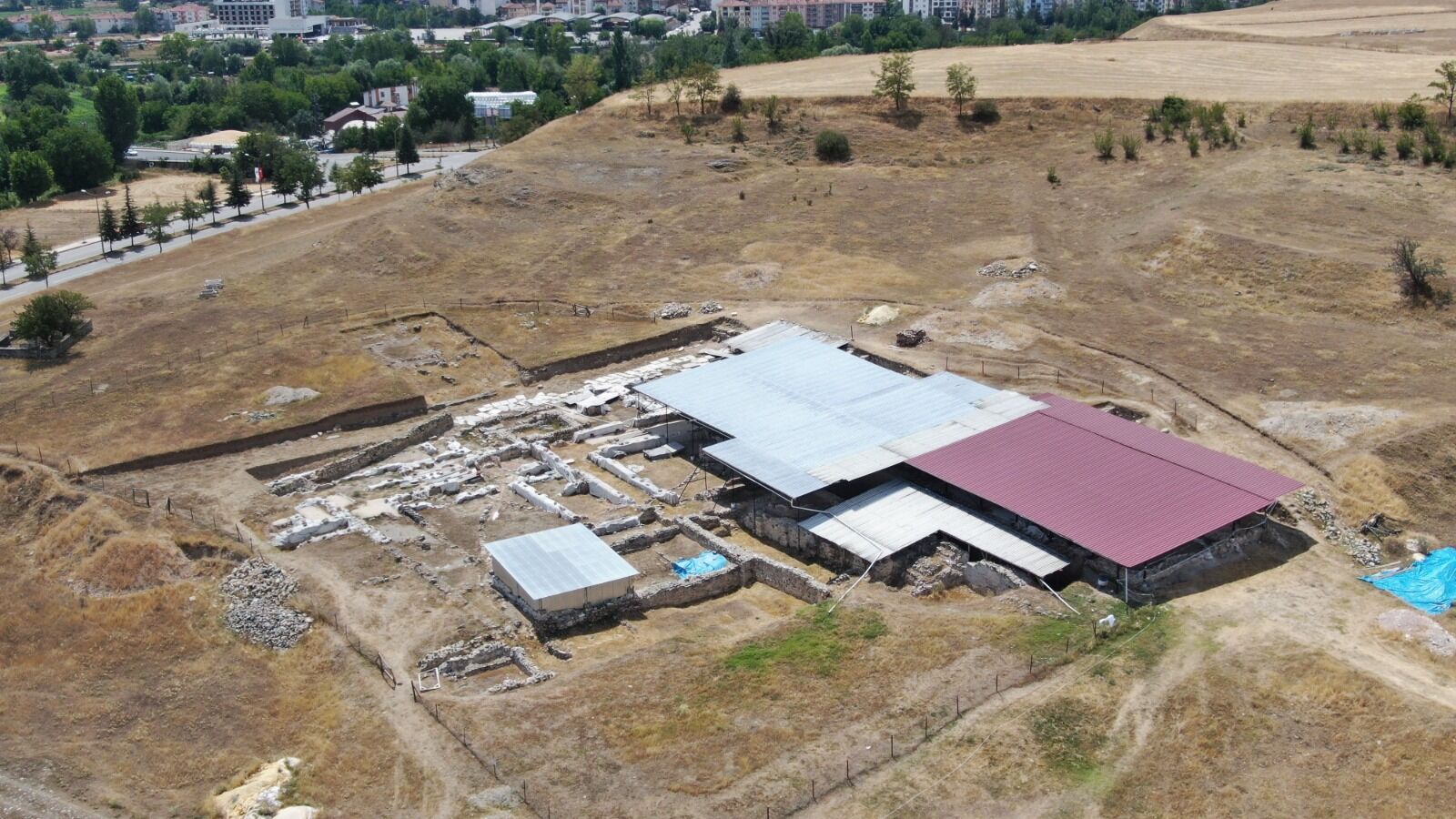 Kastamonu’daki 1800 Yıllık Roma Villasının Mozaikleri Kurtarılıyor (2)