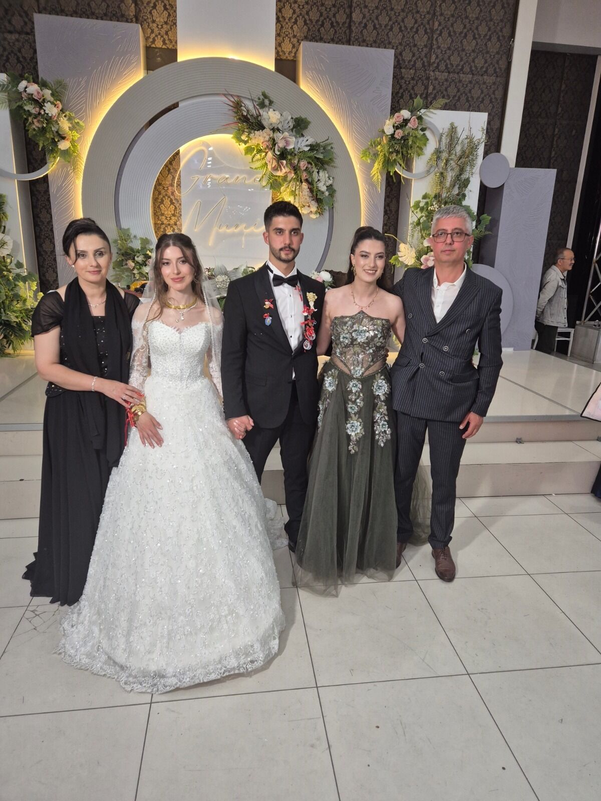 Mustafacıoğlu Ve Aydın Ailelerinin Mutlu Günü 4