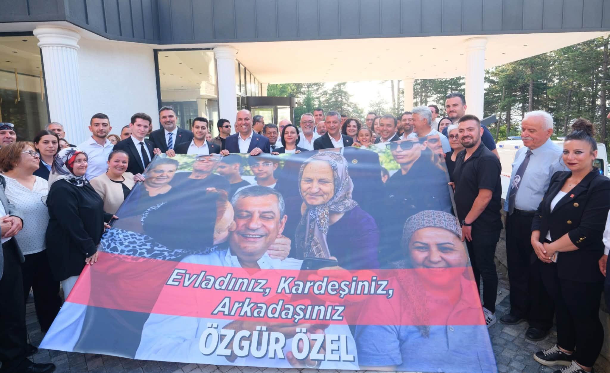 Özgür Özel Kastamonu’ya Adım Attı! (1)