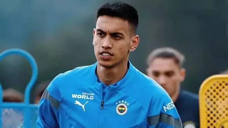 Son Daki̇ka Fenerbahçe'de Ayrılık!