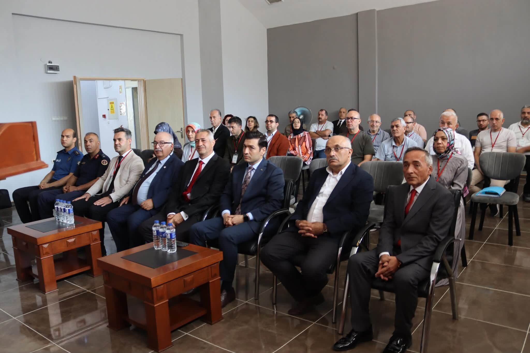 Cide’de Maarif Arşivleri Geleceğe Taşınıyor2