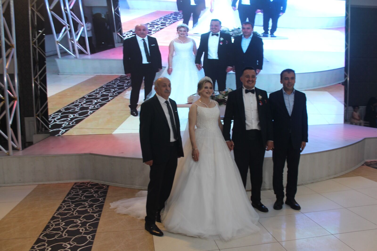 Fasıloğlu Ve Uzun Ailelerinin Mutlu Günü (1)