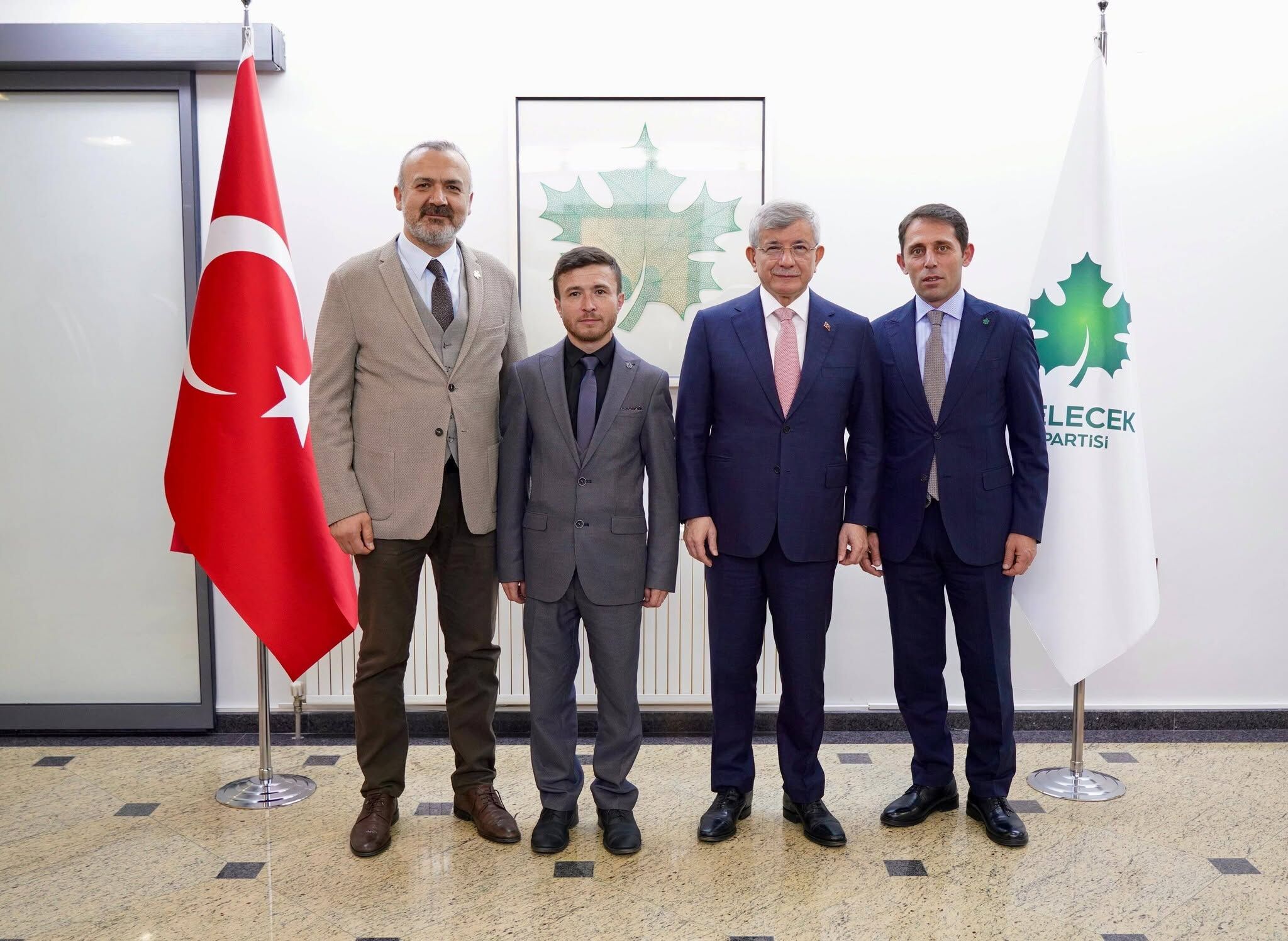 Gelecek Partisi (2)