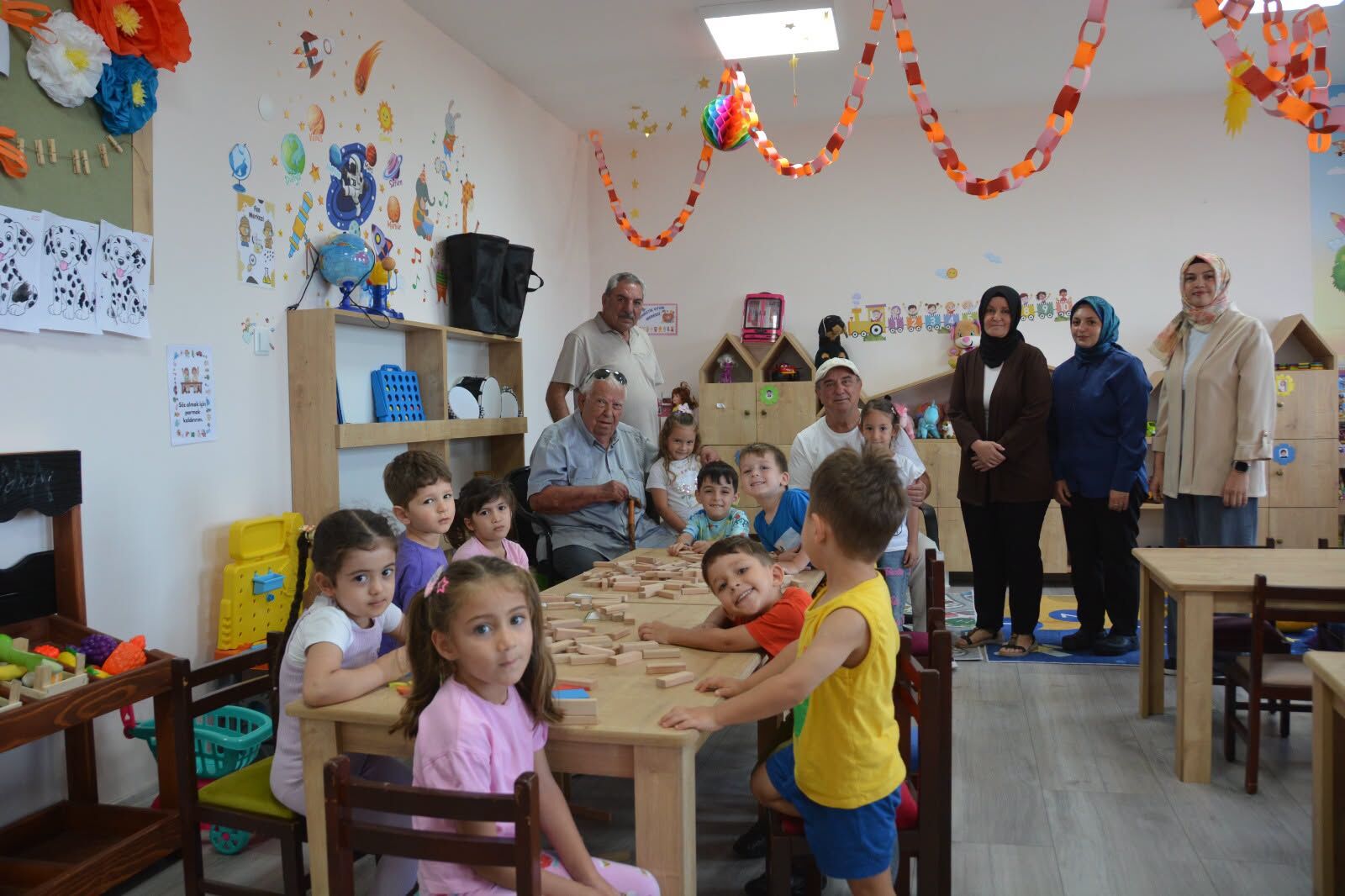 İnebolu’da Çocuklara Sürpriz Ziyaret1