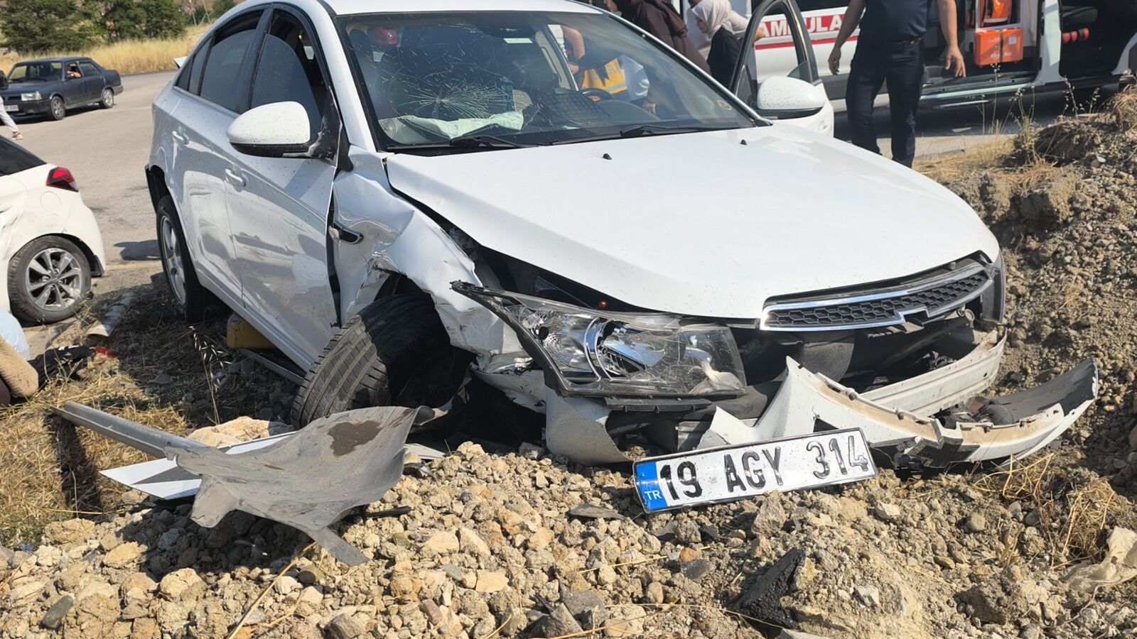 Karabuk Kastamonu Yolu Kaza 1I Agir 7 Yarali (3)