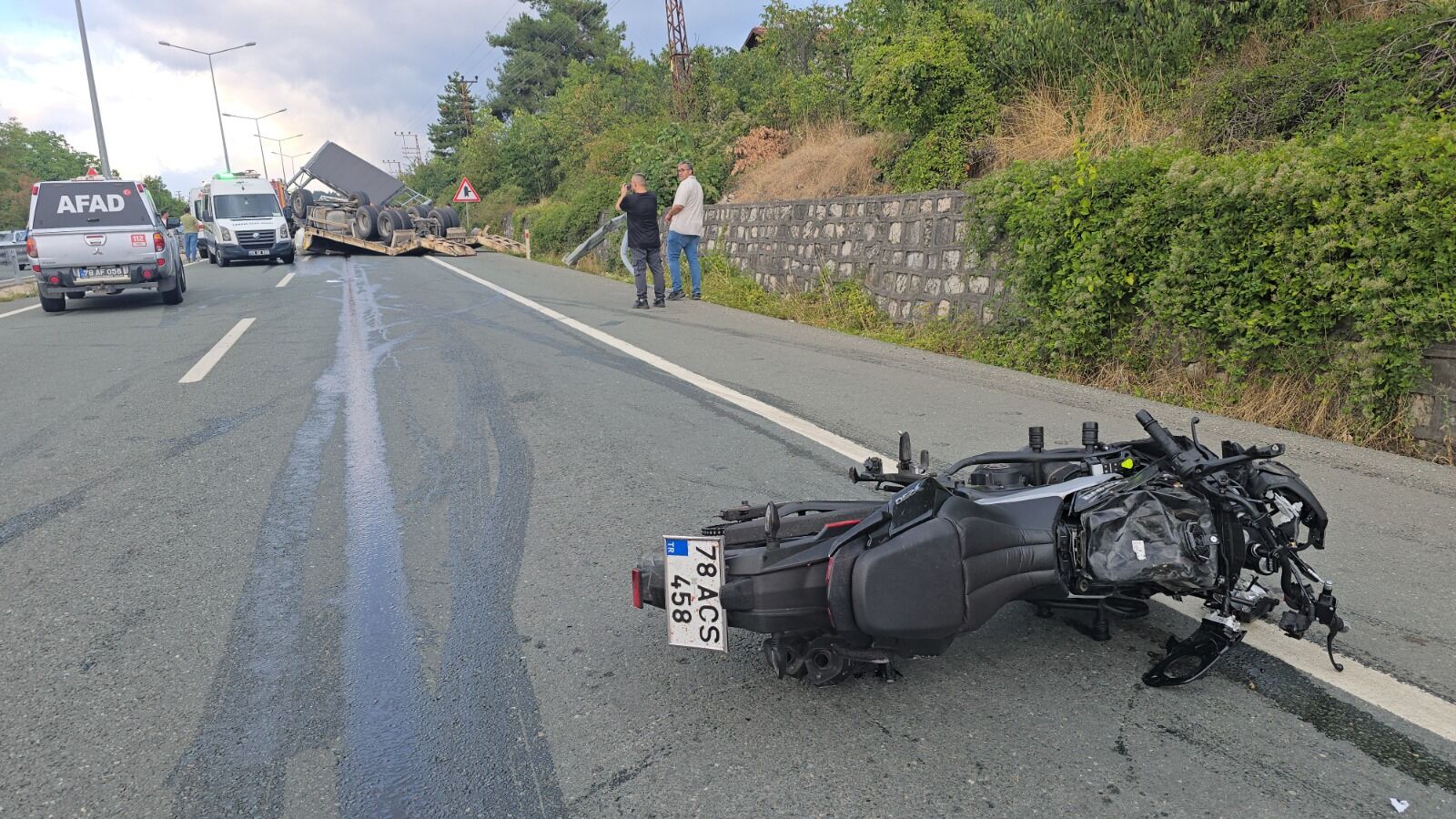 Kastamonu Plakalı Aracın Karıştığı Kazada 2 Kişi Öldü (1)