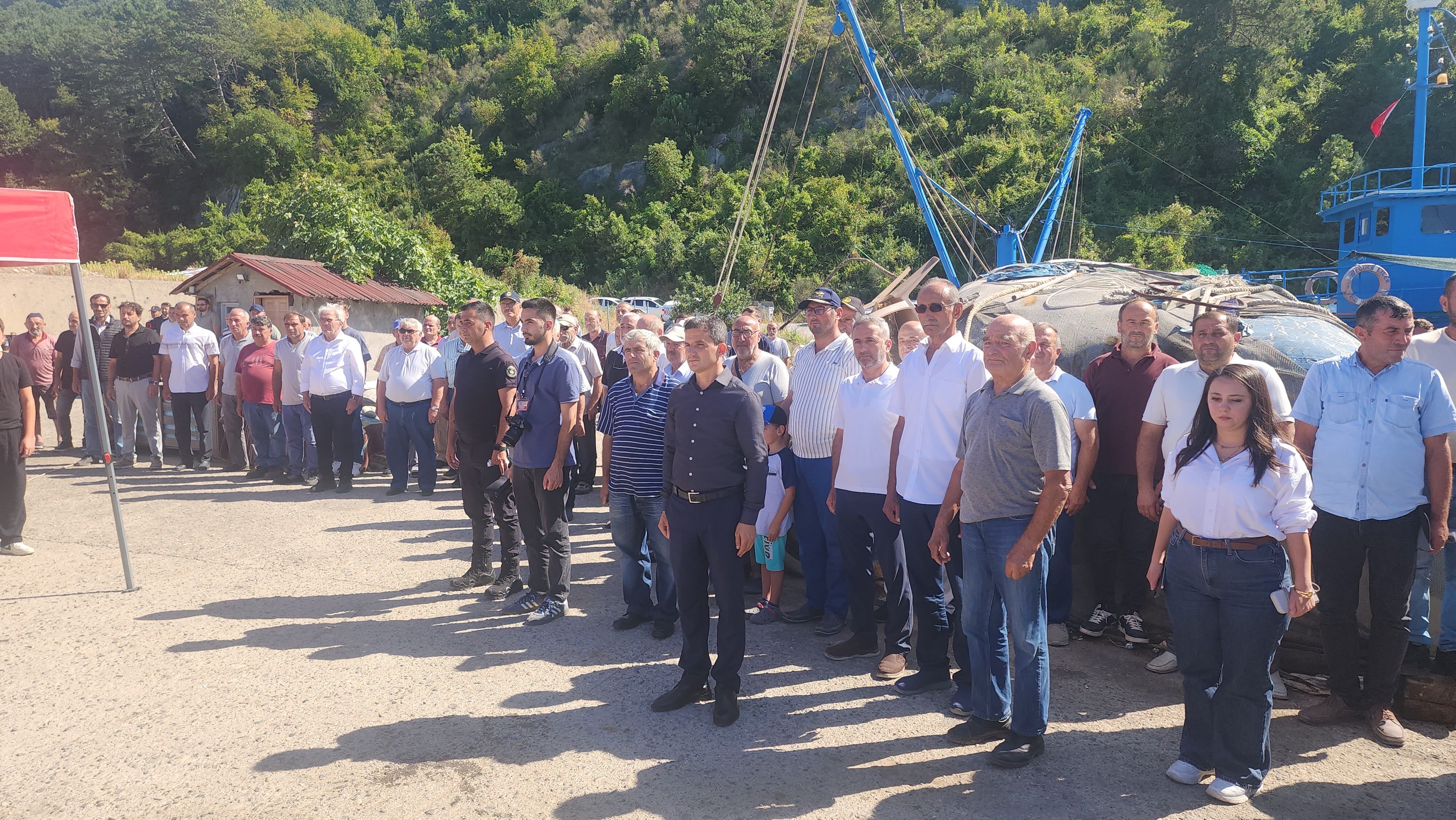 Kastamonu’da Ağlar Denize Iniyor Balıkçılar “Vira Bismillah” Dedi (2)