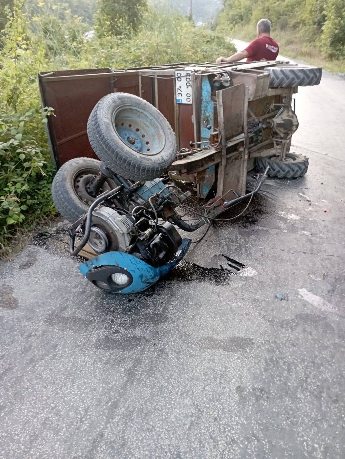 Kastamonu'da Pat Pat Devrildi 1 Yaralı (2)