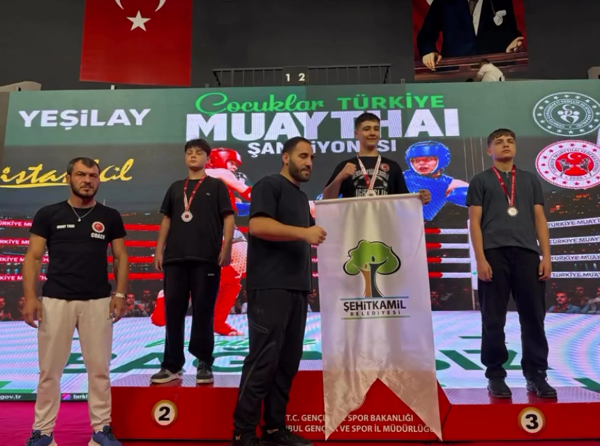 Kastamonulu Sporcular Ringde Tarih Yazdı 4 Madalya (1)