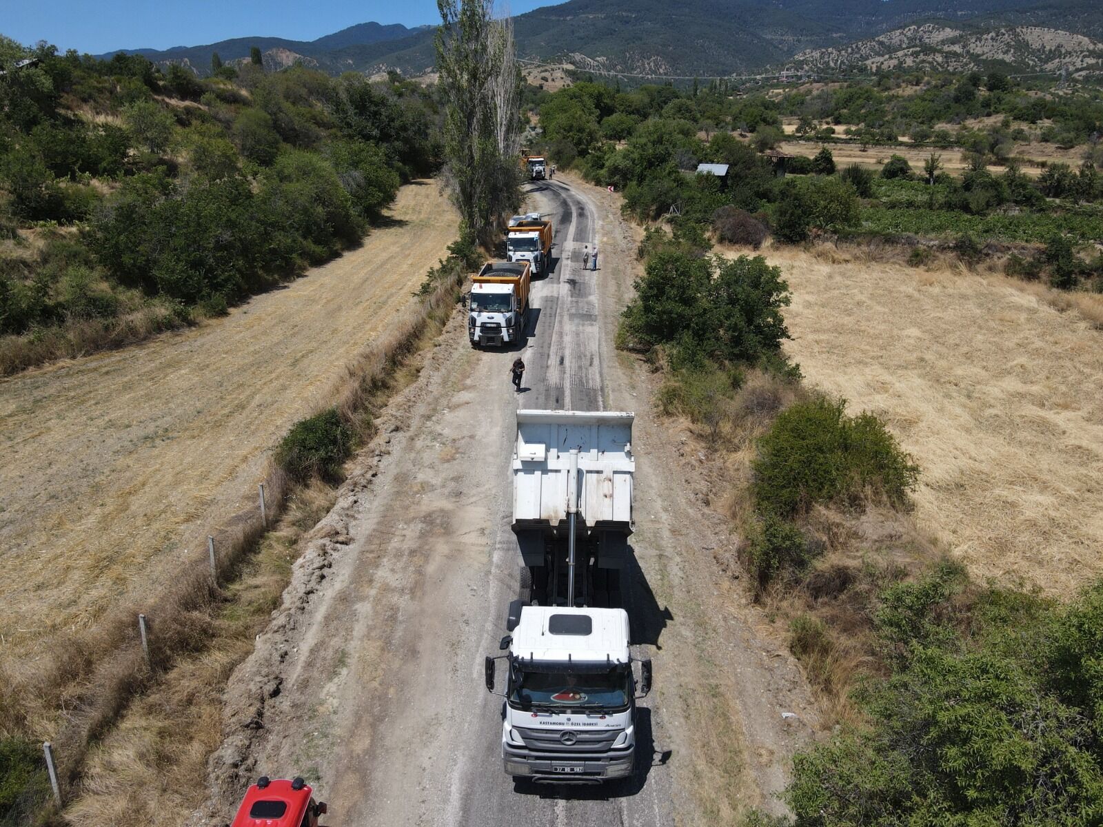 Kastamonu'nun Köy Yollarında Hummalı Mesai Sürüyor (3)