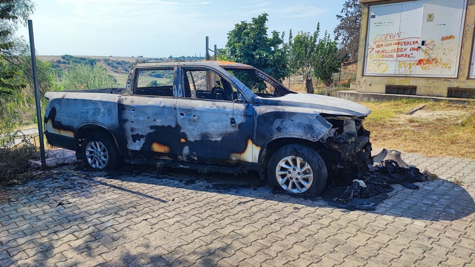 Kastamonu’ya Dönen Eşinin Boşanma Davası Açtığı Mimar Yangında Öldü (2)