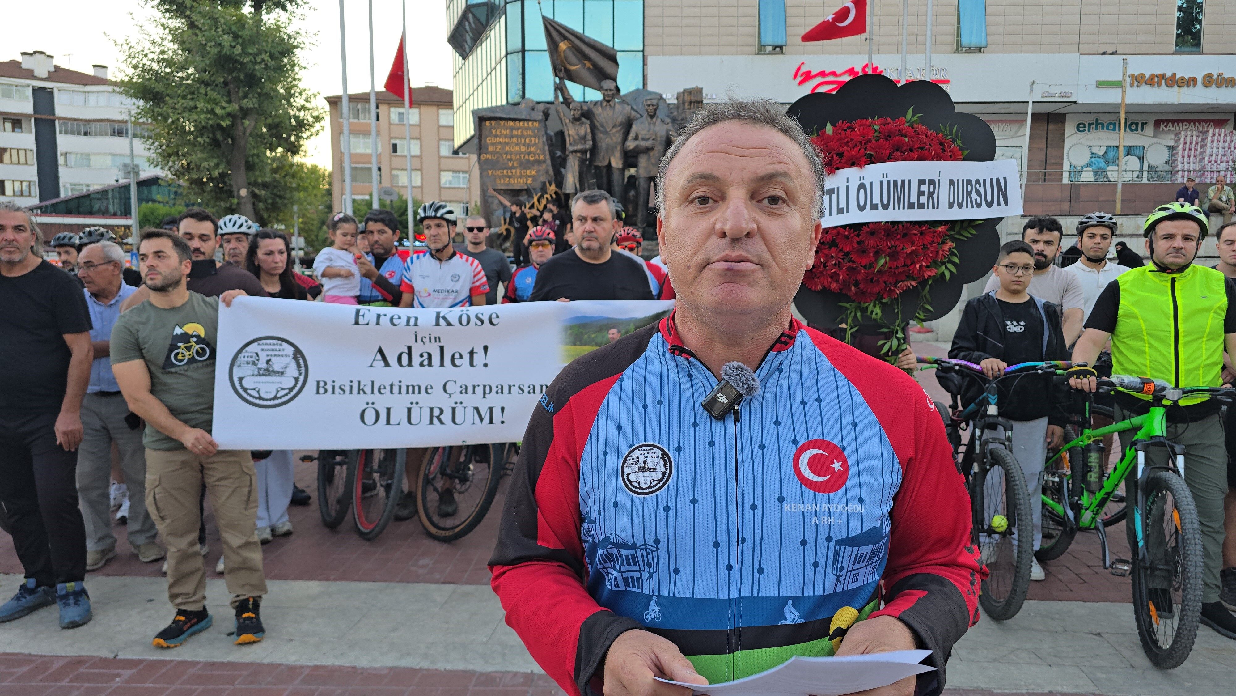 Otomobilin Çarpması Sonucu Hayatını Kaybeden Bisiklet Sürücüsü Eren Köse Anıldı (2)