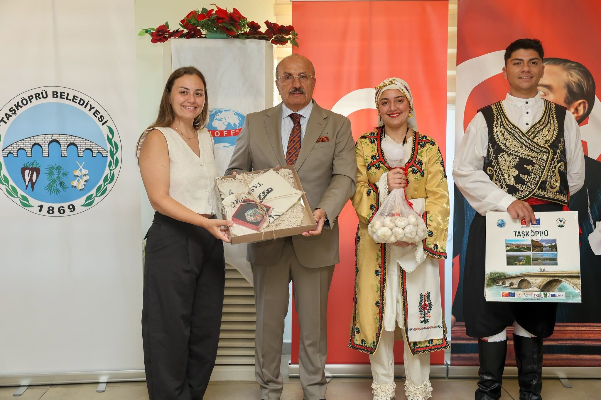 Taşköprü Sarımsak Festivali'nde Kültür Zenginliği (1)