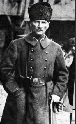 Yaşa Mustafa Kemal Paşa Yaşa… (4)