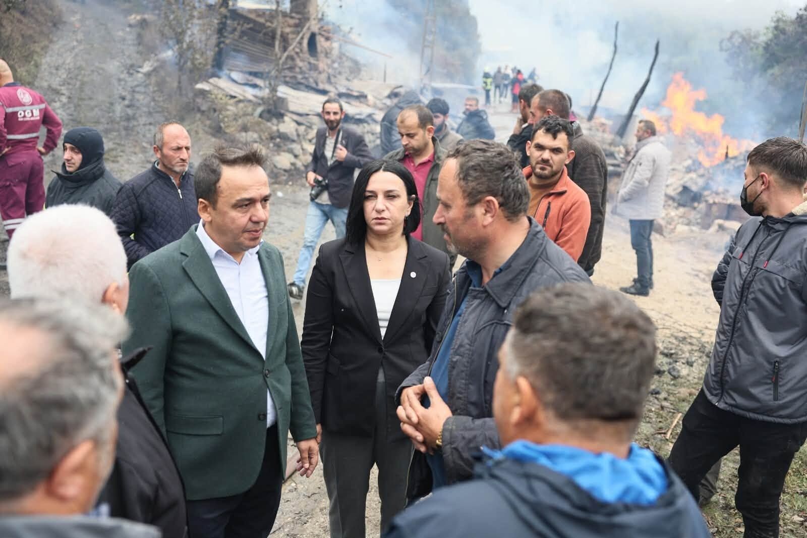Başkan Baltacı'dan İnebolu'daki Yangın Bölgesine Ziyaret (1)