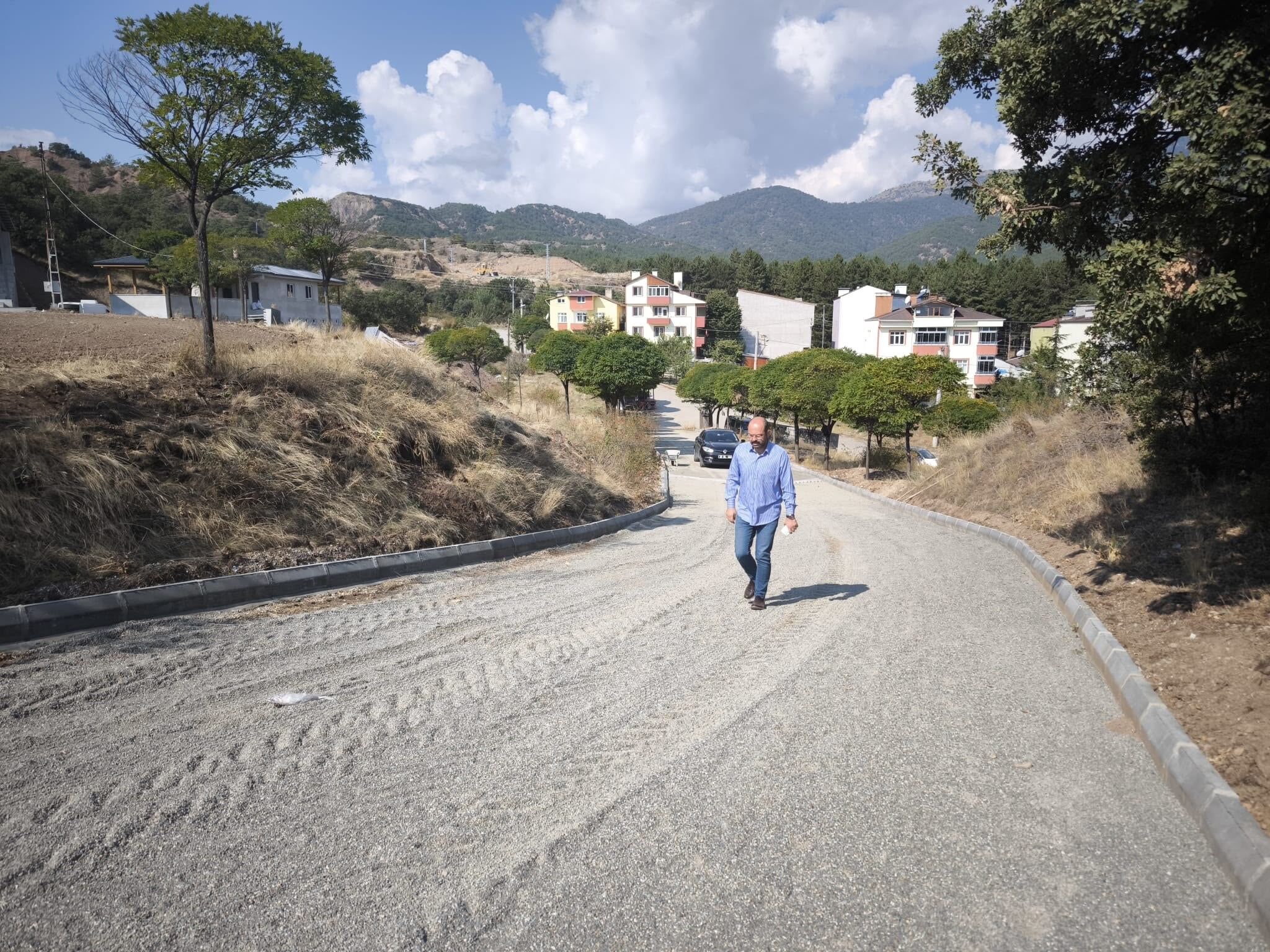 Başkan Kavaklıgil, Ilçede Yürütülen Çalışmaları Yerinde Inceledi (1)