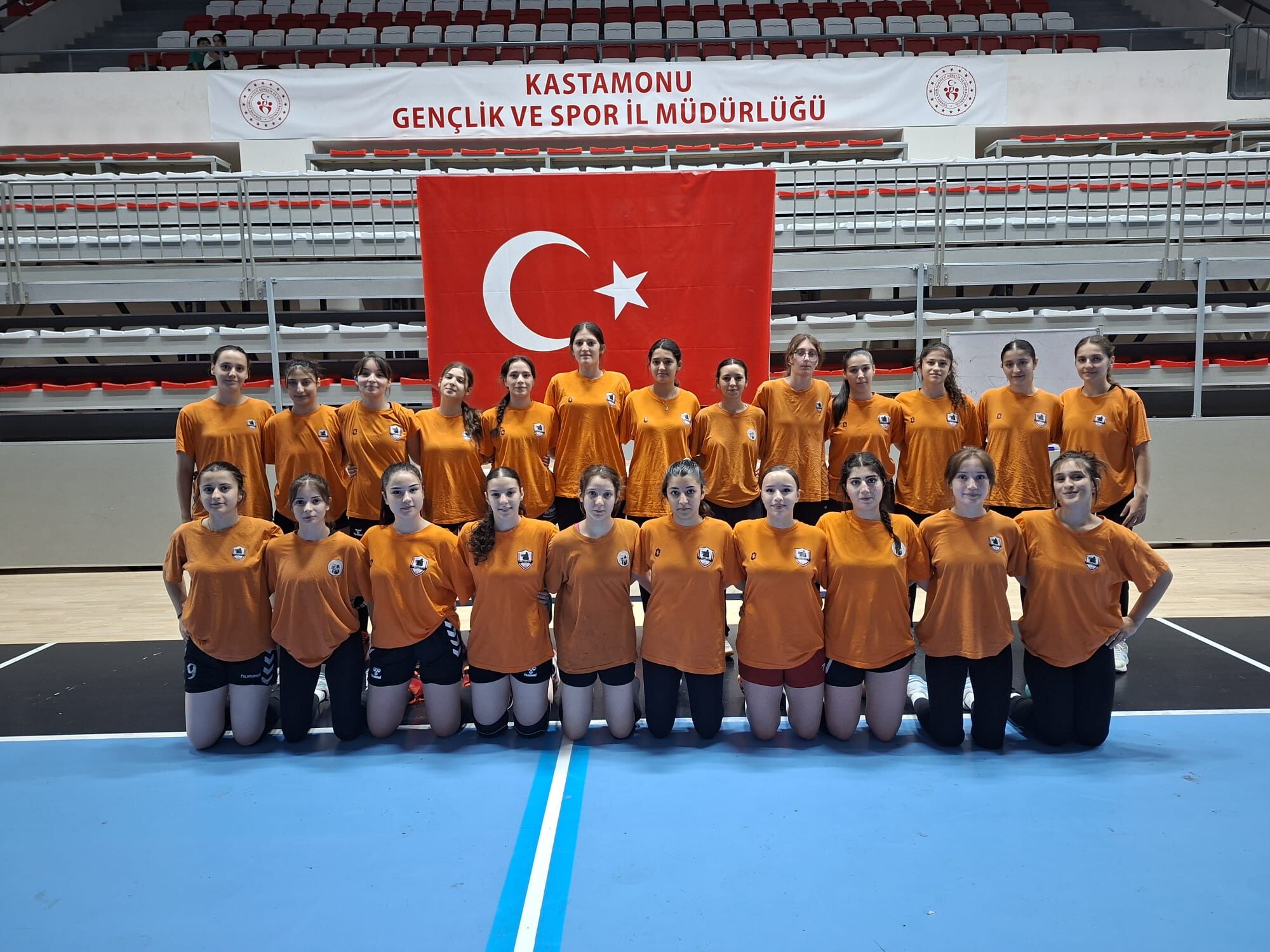 Dinamik’in Sultanları hazırlık maçına çıkıyor