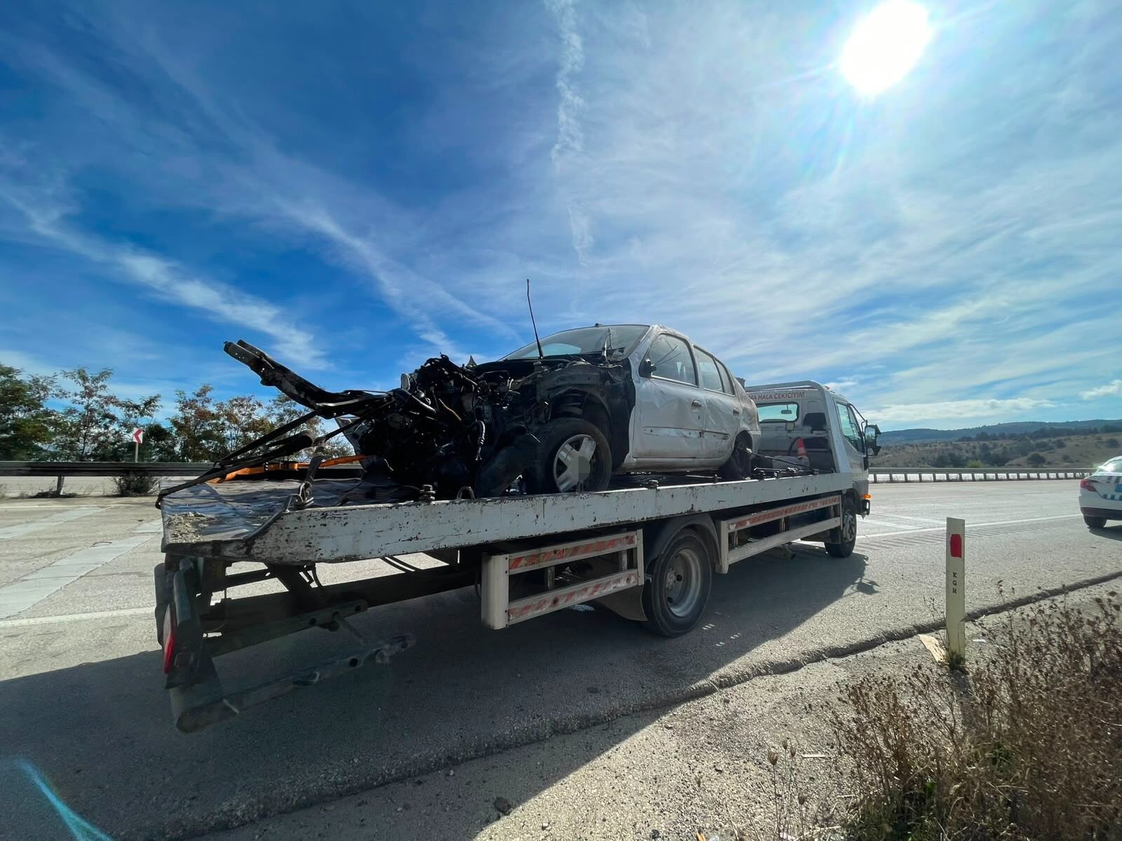 Kastamonu'da Feci Kaza Aracın Motoru Yerinden Koptu! (3)