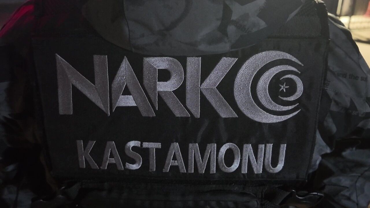 Kastamonu’da Narko Operasyonundan Silah Da Çıktı (2)