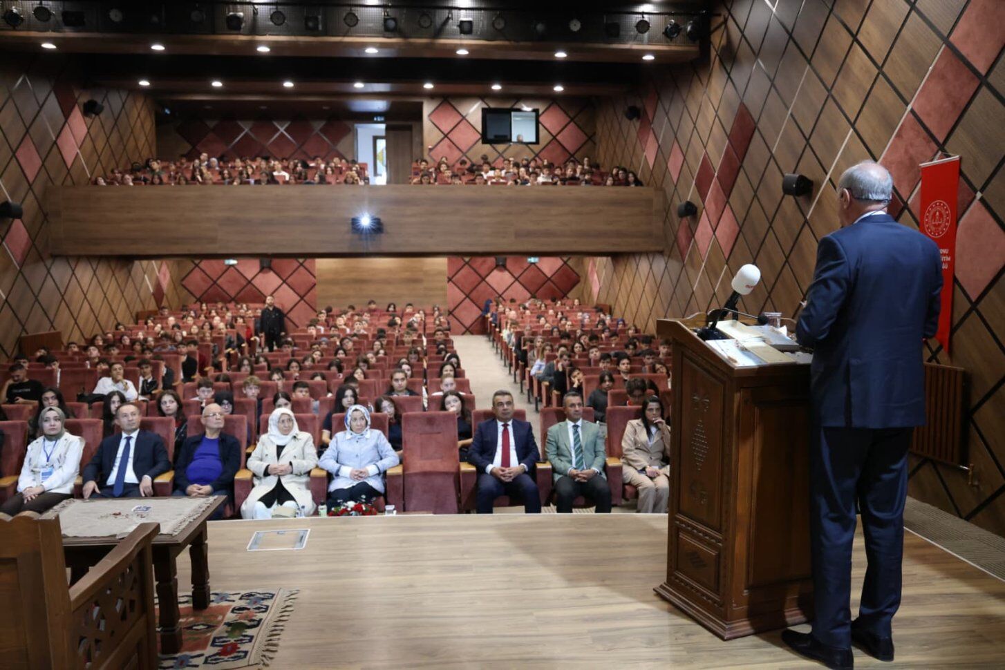Kastamonu’da Öğrencilere Prof. Dr. Sezgin’in Bilim Mirası Anlatıldı (2)