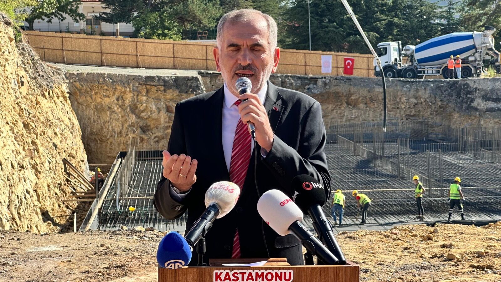 Kastamonu’da Olukbaşı Semt Polikliniği'nin Temeli Atıldı (5)