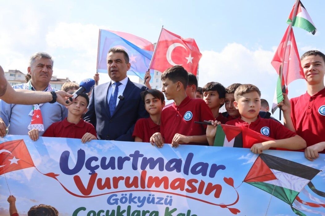 Kastamonu'da Uçurtmalar Gazzeli Çocuklar Için Havalandı