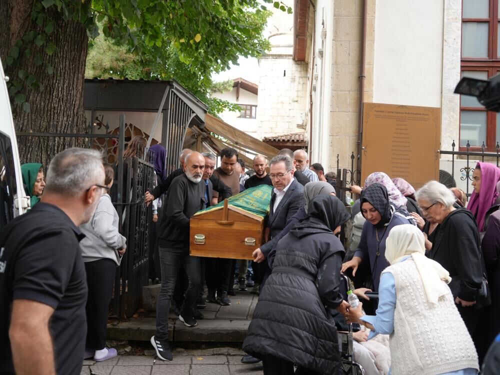 Kastamonulu Kuyumcu Gözyaşlarıyla Son Yolculuğuna Uğurlandı1