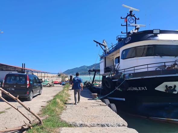 Kastamonu’nun Çatalzeytin Ilçesindeki Ginolu Balıkçı Barınağı’nda Su Ürünlerine Yönelik Denetim Gerçekleştirildi. (3)