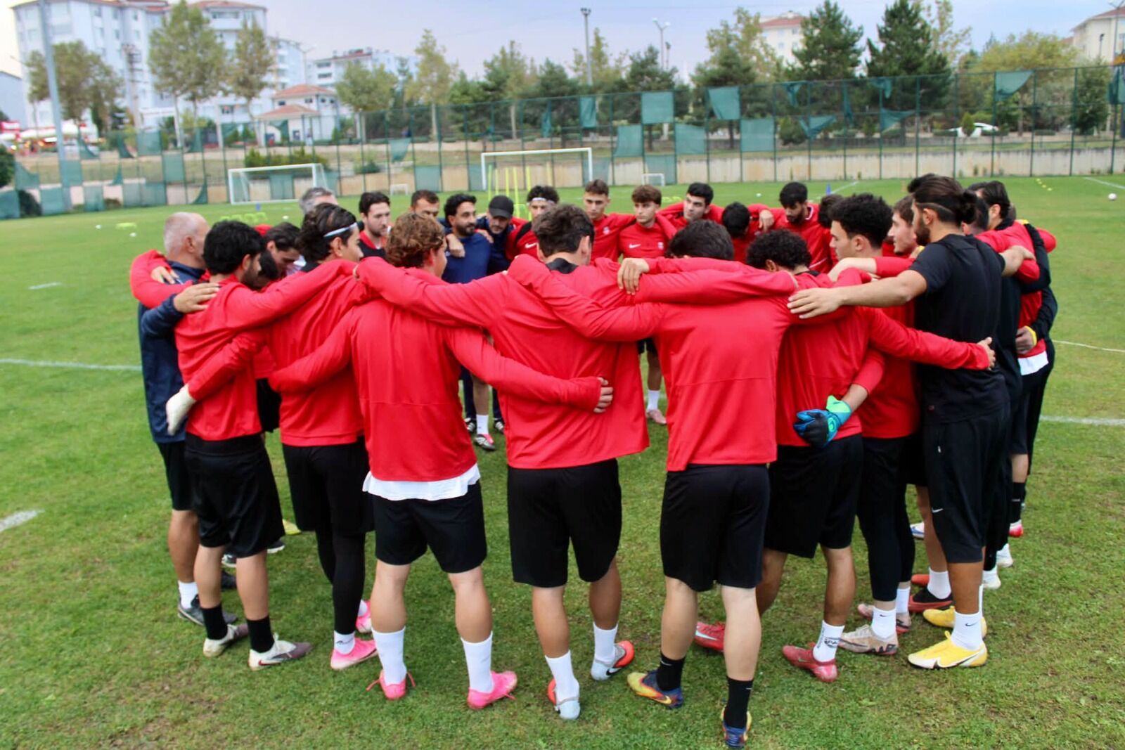 Kastamonuspor Hatayspor’u Devirdi, Gözünü İnegöl’e Çevirdi (2)