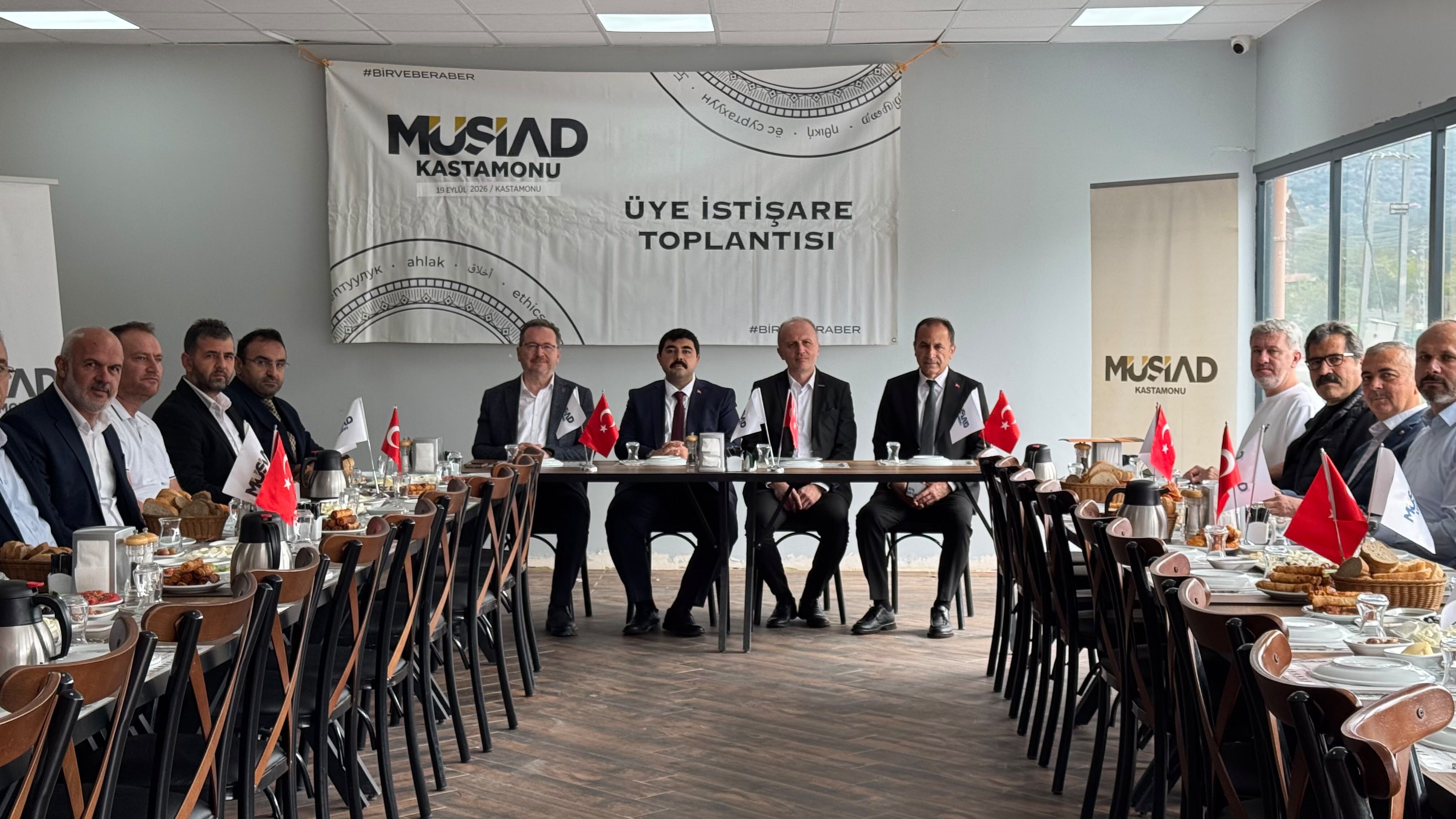Müsi̇ad Pınarbaşı’nda İş Dünyasıyla Buluştu (3)