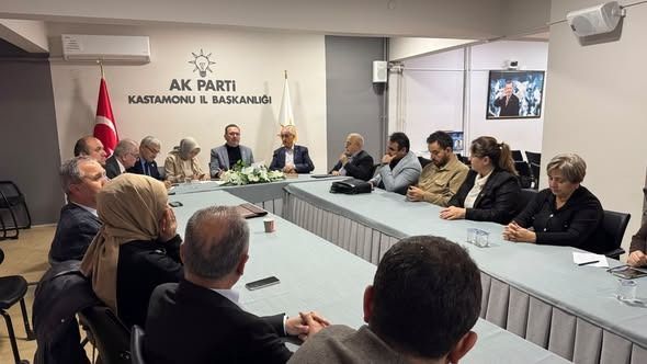 AK Parti Kastamonu’da teşkilat çalışmaları masaya yatırıldı