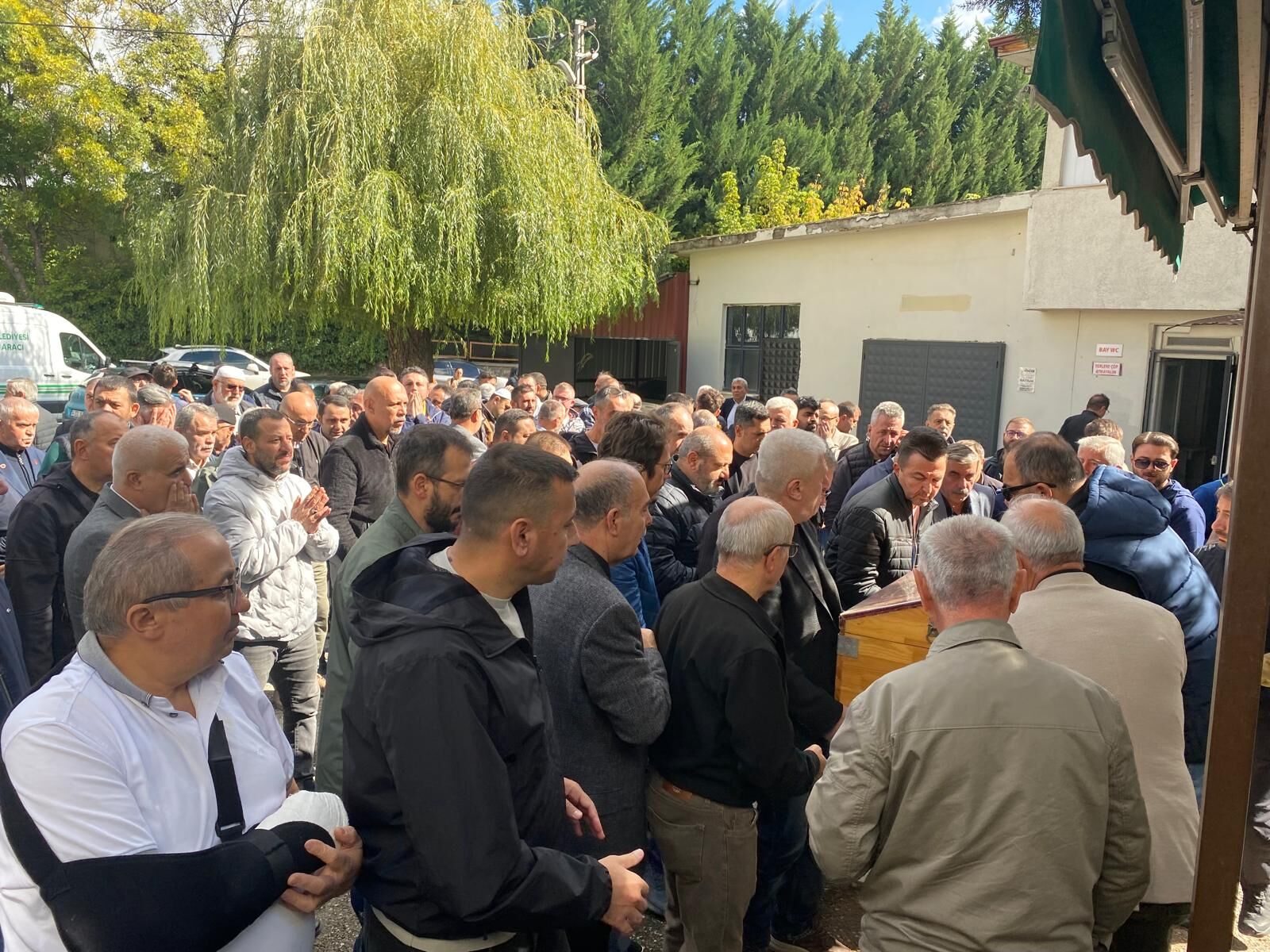 Ambulans Şoförü Şenol Topuz Son Yolculuğuna Uğurlandı2