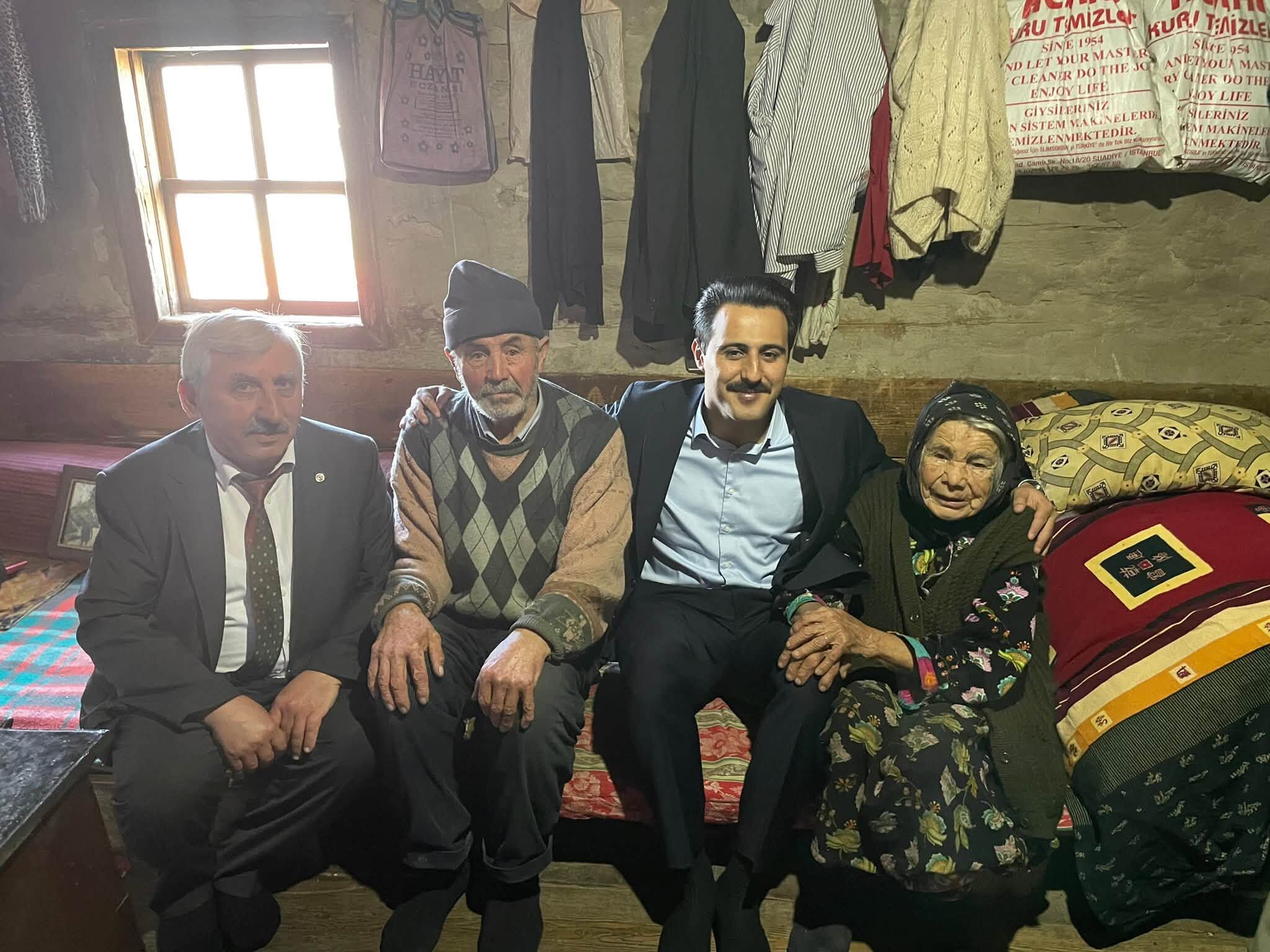 Arac Kaymakamligi 103 Yasindaki Teyze Ziyaret (2)
