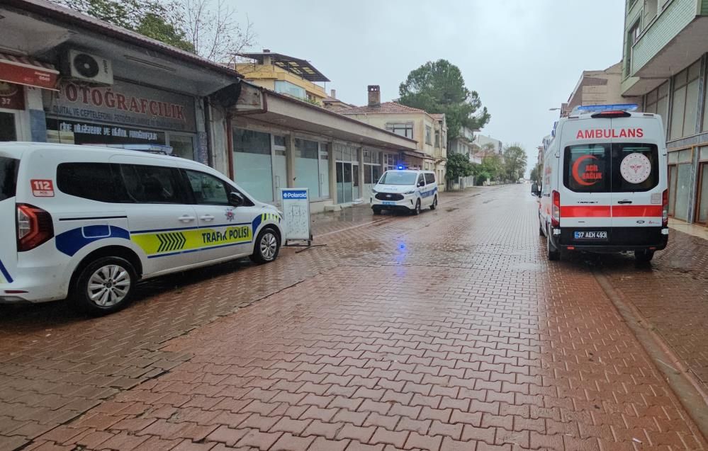 Cide’de 60 Yaşındaki Vatandaş Evinde Ölü Bulundu