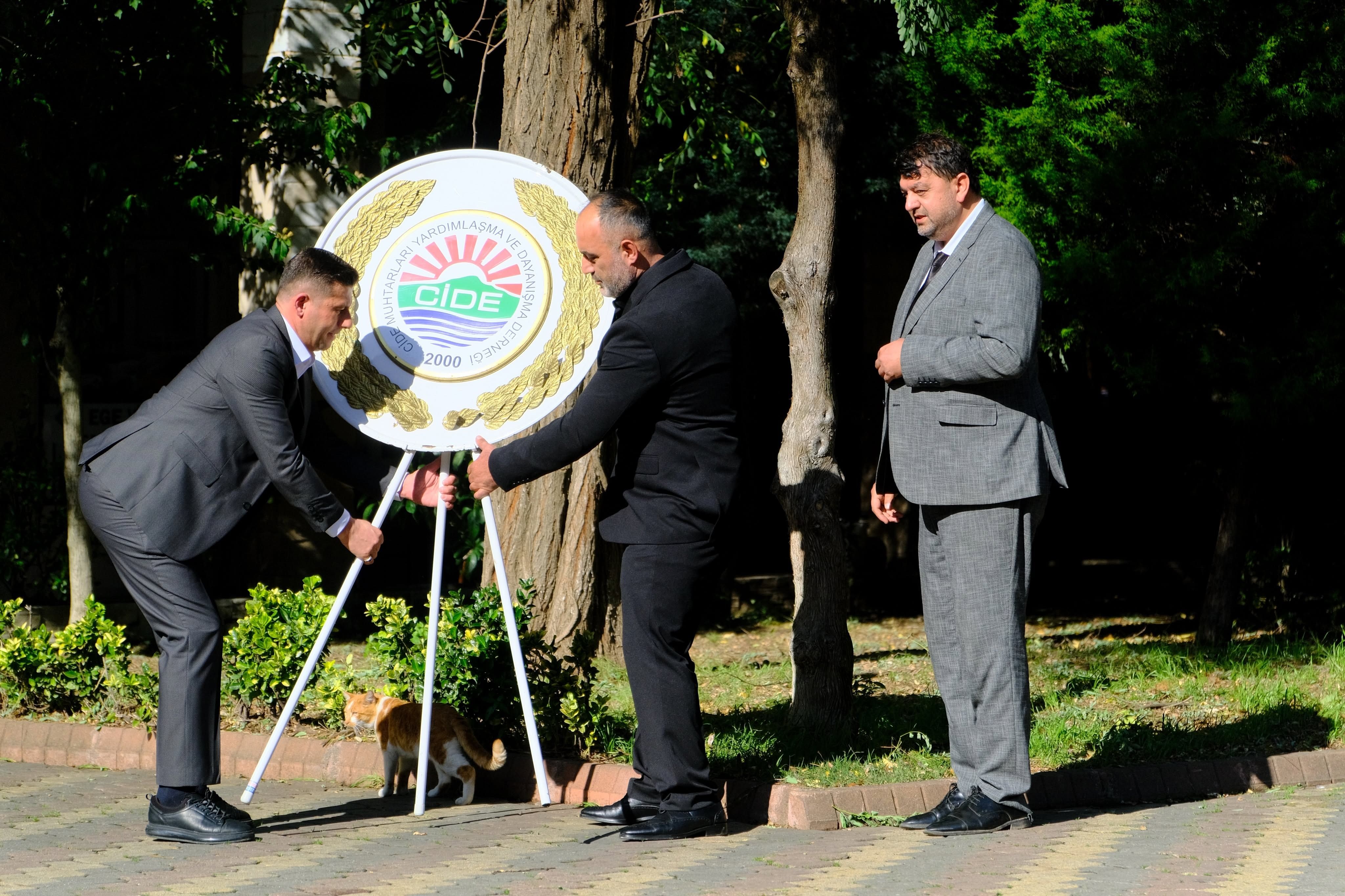 Cide’de Muhtarlar Günü Törenle Kutlandı (1)