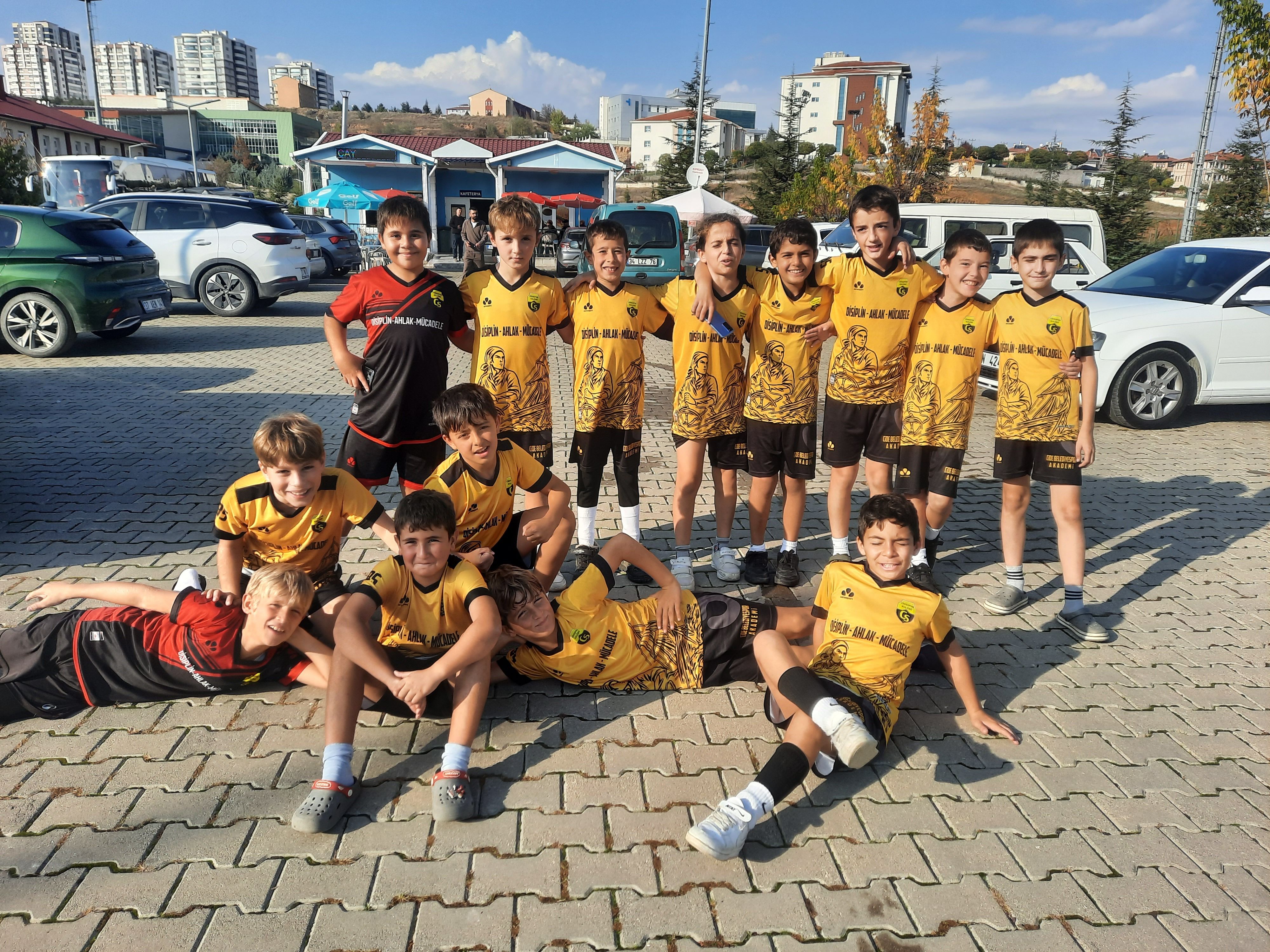 Spor