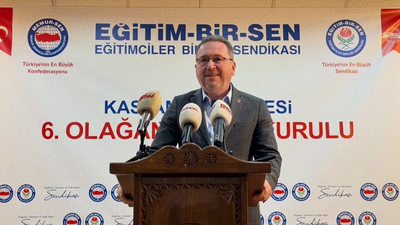 Eğitim Bir Sen Kastamonu’da Başkan Değişmedi1