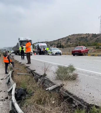 Kastamonu’da yoldan çıkan karavan tarlaya uçtu: 2 yaralı