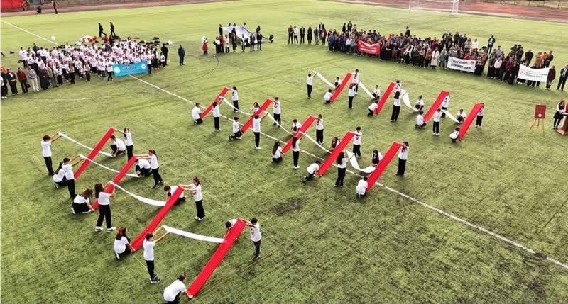 Araç’ta ay yıldızlı bayraklar altında Cumhuriyet coşkusu