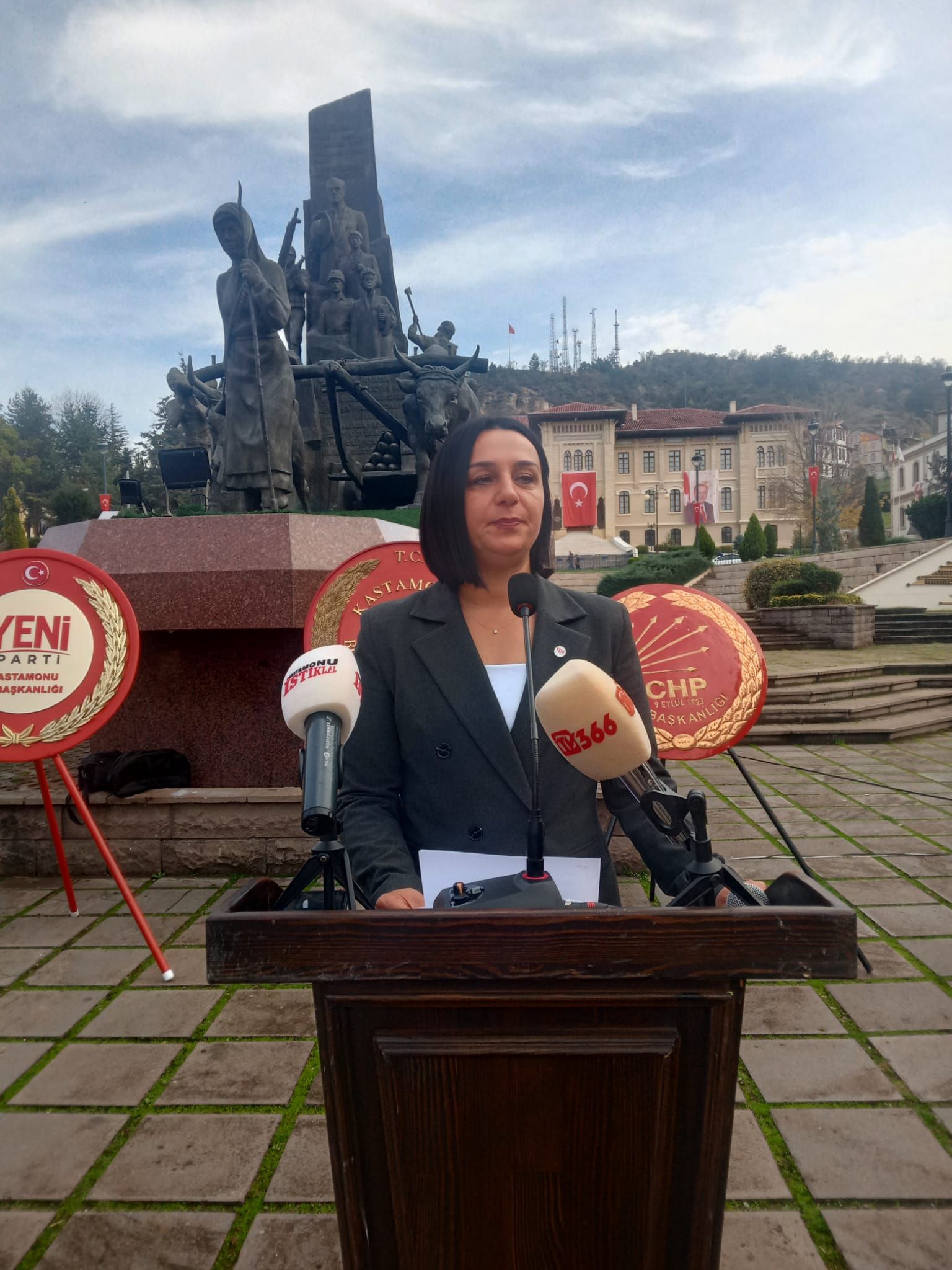 Karabacak’tan Cumhuriyet Mesajı “Cumhuriyet Hepimizindir”3